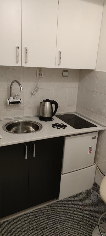 Studio Apartman Kocka Белград Экстерьер фото